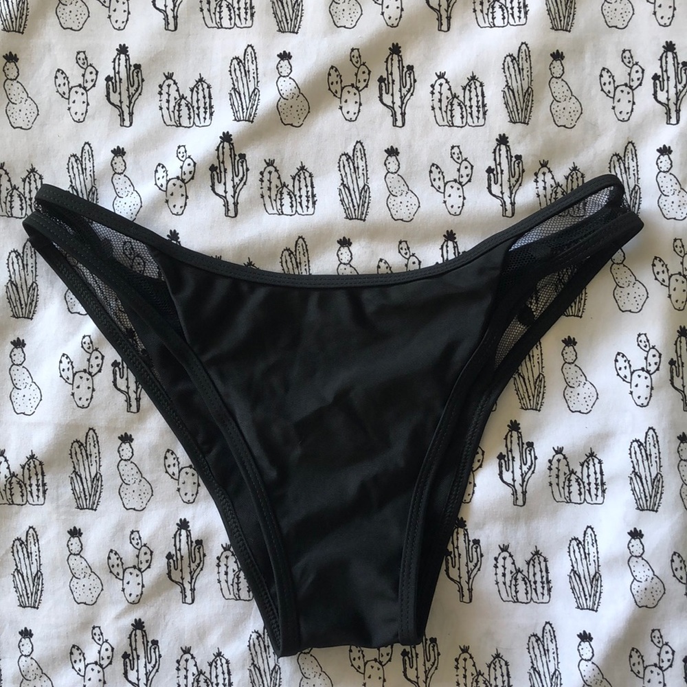 **Polka Dot Mesh Bikini Bottom**